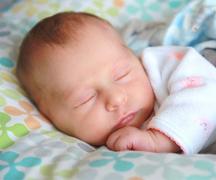 Codzienna rutyna noworodka w pierwszym miesiącu życia Jak przyzwyczaić dziecko do harmonogramu karmienia