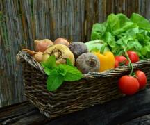 Гоним лишний вес «Метелкой»: рецепты очищающего салата